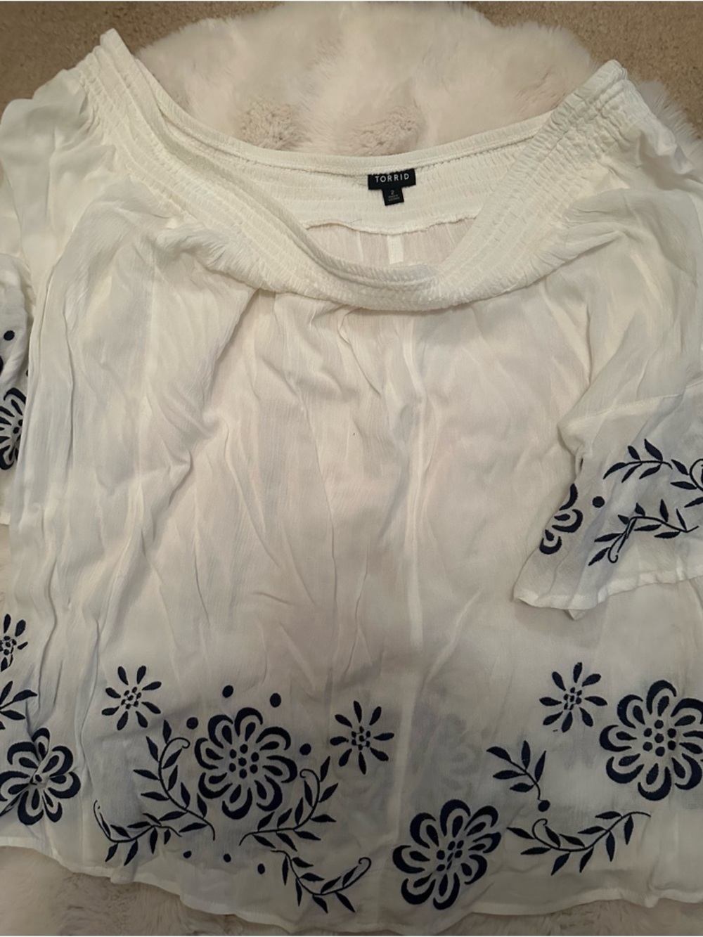 Torrid White Peasant Top with Navy Floral Border